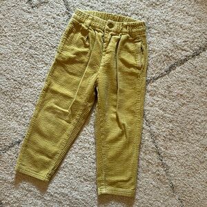 Very cute yellow mustard pants ZARA barely worn